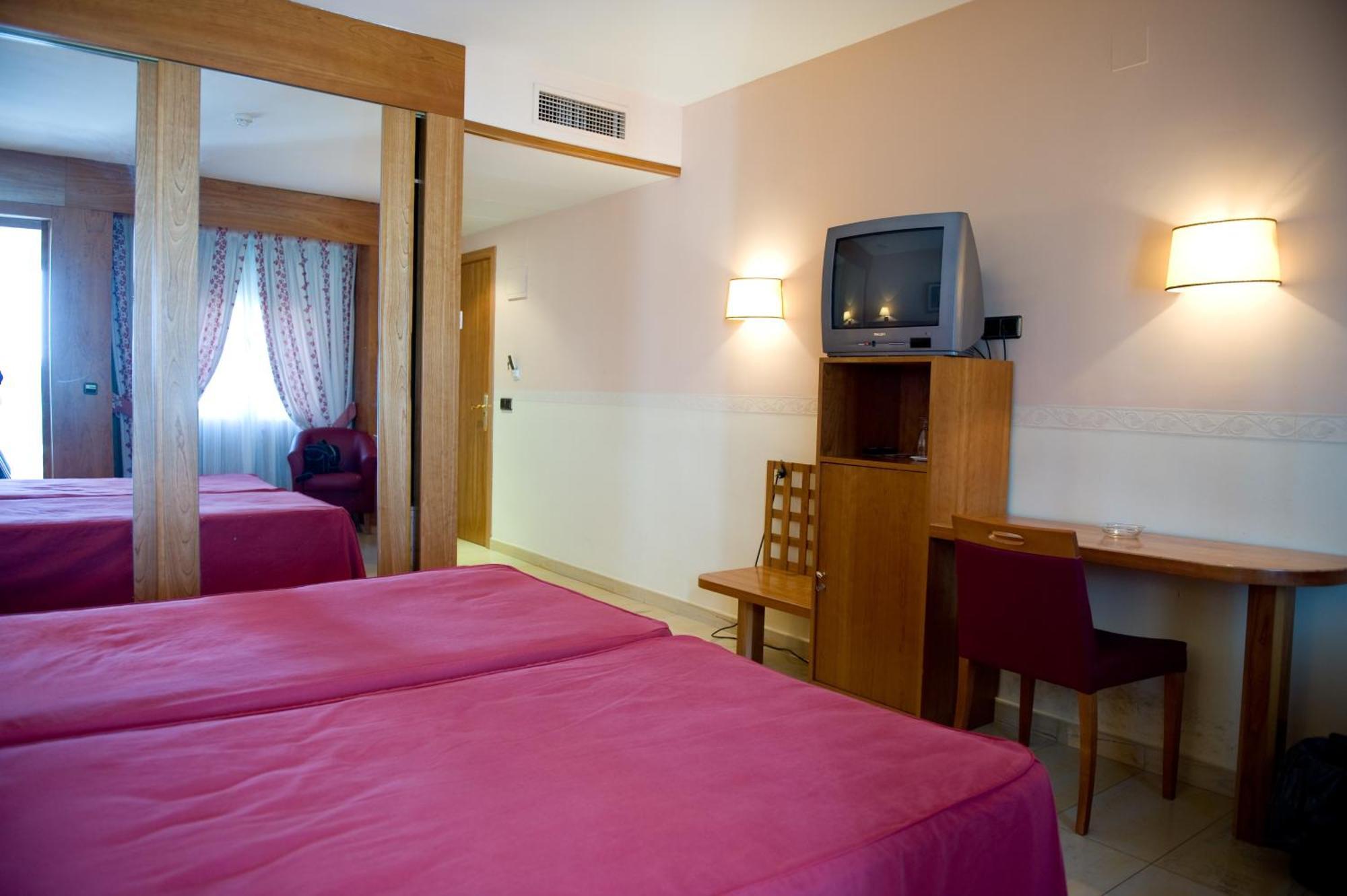 Hotel La Maruxina La Alameda de la Sagra Kültér fotó