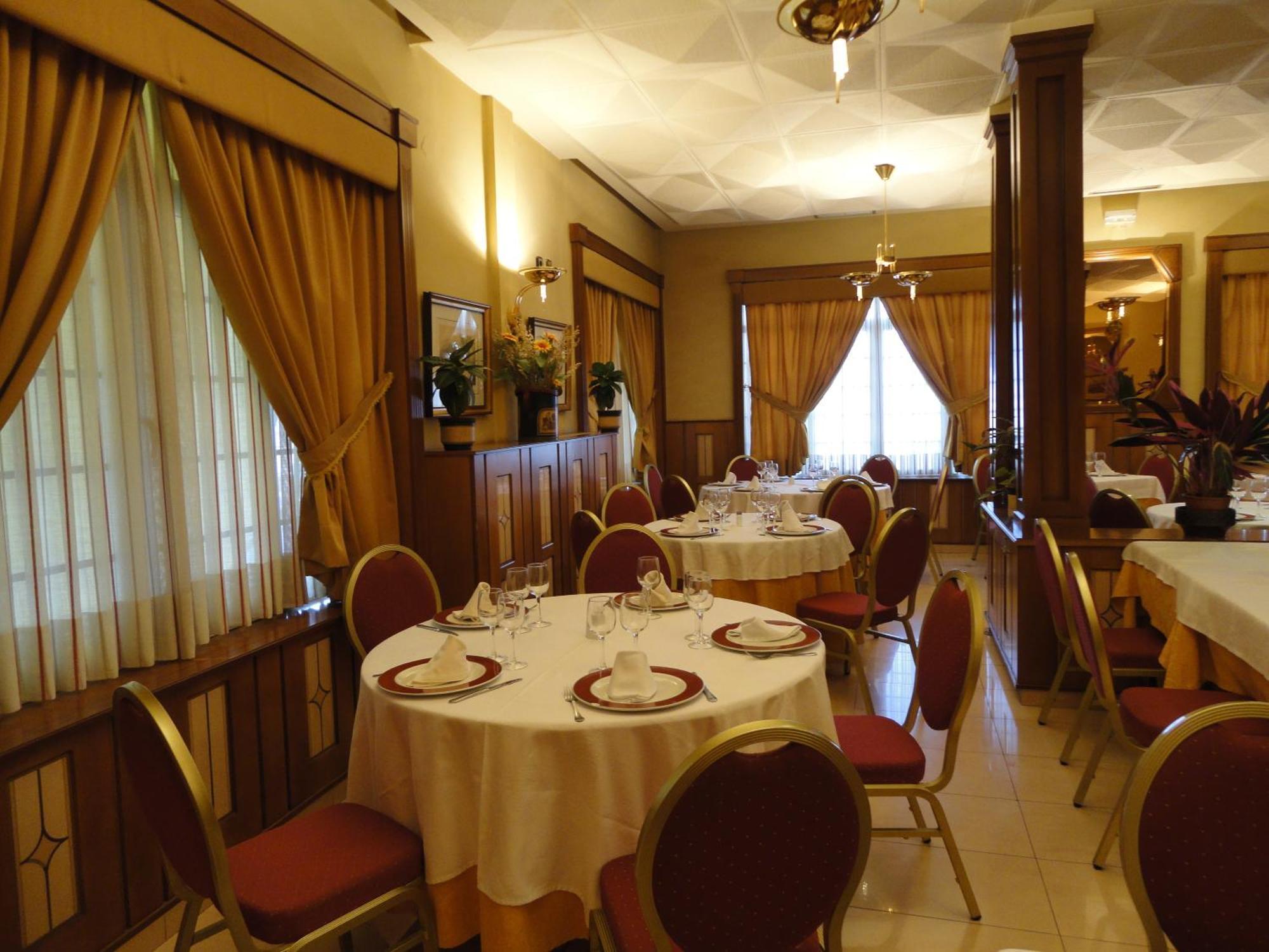 Hotel La Maruxina La Alameda de la Sagra Kültér fotó