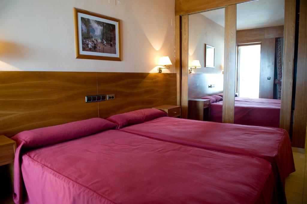 Hotel La Maruxina La Alameda de la Sagra Szoba fotó